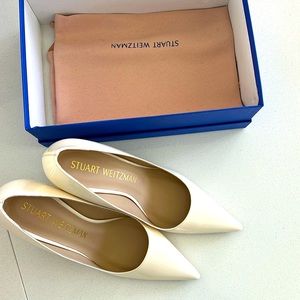 Stuart Weitzman Pump